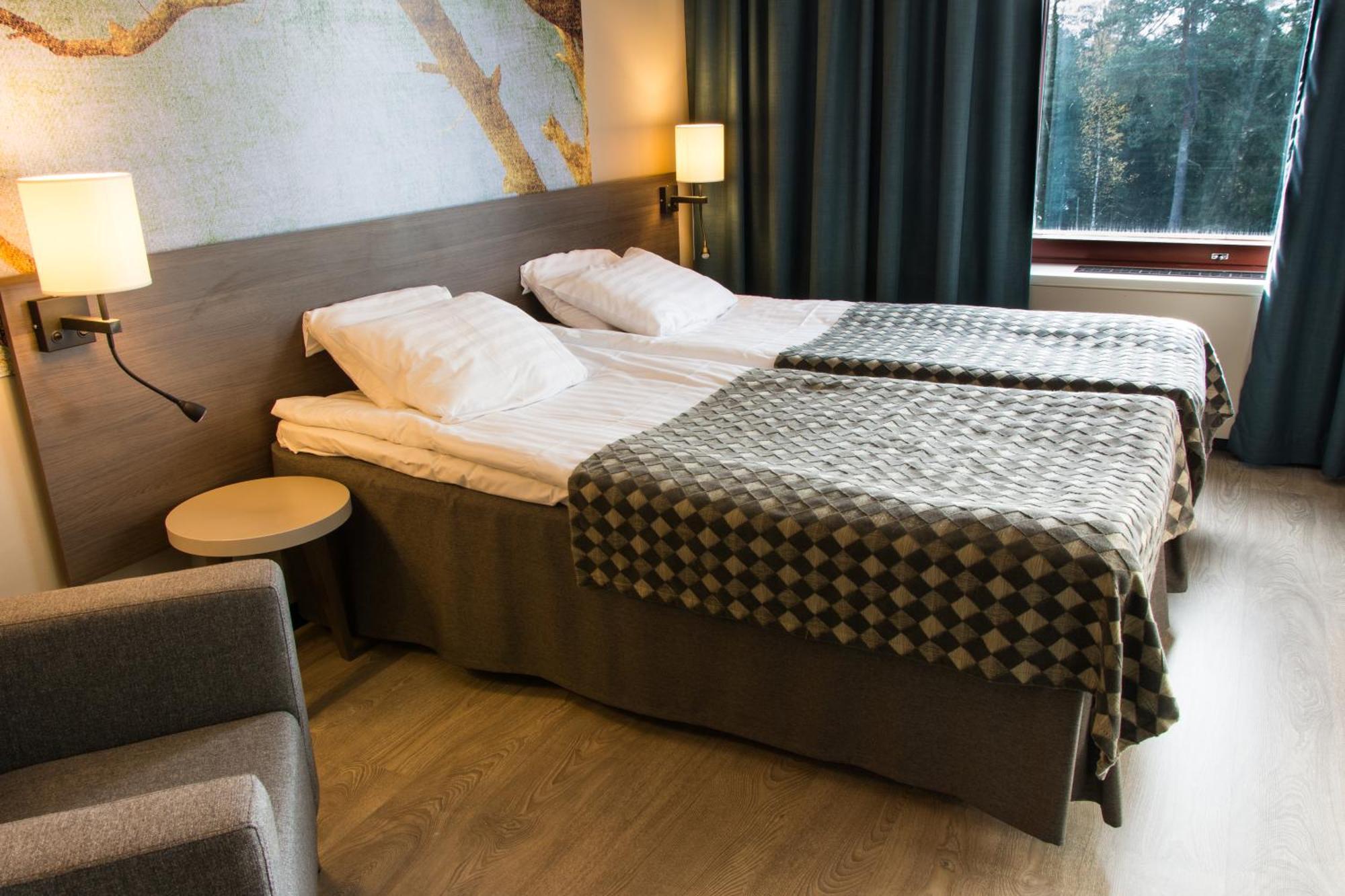 Hotel Korpilampi Esbo Exteriör bild