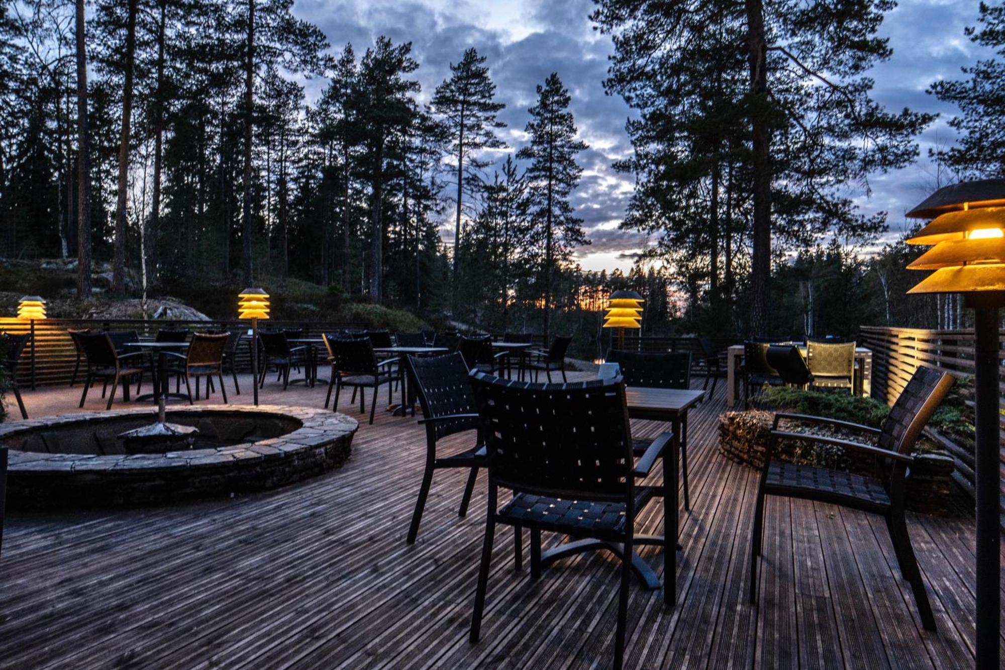 Hotel Korpilampi Esbo Exteriör bild